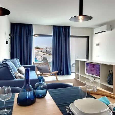 Casa Nova Azul - Sea Views Heart Of Old Town 別荘 アルブフェイラ